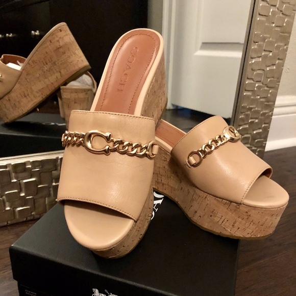 COACH Wedges - Picture 1 of 5